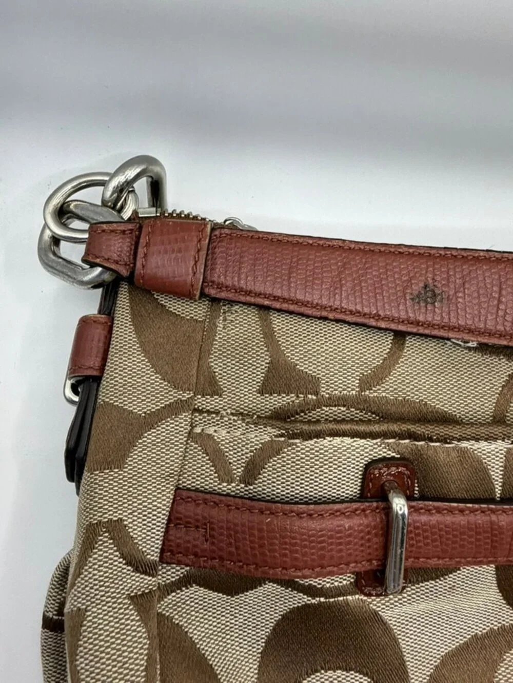 Share Vintage Y2K Coach Chelsea Ashlyn Signature Canvas Hobo Bag